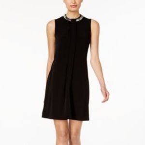 Calvin Klein - Necklace Collar Shift Dress